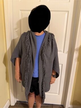 Almost Famous Gray Fringe Knit Poncho One Size